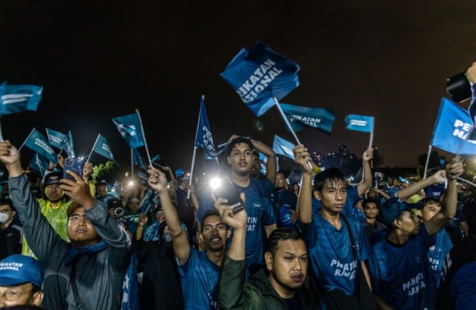 G15- “பசுமை அலைக்கு இளைஞர்கள் அடிபணிந்தார்களா?