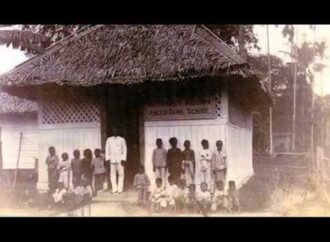 கண்ணோட்டம்: தமிழ்ப் பள்ளி மாணவர்களை கசிந்த கூரையின் கீழ் படிக்கச் சொல்ல முடியாது.