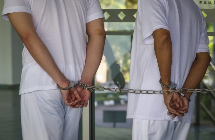 போலீஸ் ஆள்மாறாட்ட மோசடி வழக்கு: ஜப்பானியரும் சீனர்களும் பினாங்கு மாஜிஸ்திரேட் நீதிமன்றத்தில் குற்றமற்றவர்கள் என வாதம்